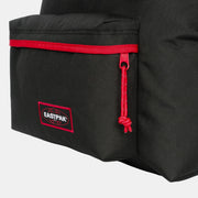 حقيبة الظهر Padded Pak'r من EASTPAK - باللون الأحمر القرمزي المتباين