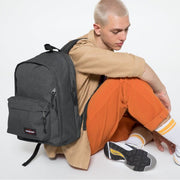 حقيبة لابتوب EASTPACK - دينيم أسود
