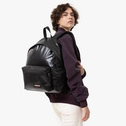 حقيبة ظهر مبطنة Padded Pak'r من EASTPAK - مجموعة - أسود لامع