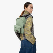 حقيبة ظهر صغيرة من EASTPAK Orbit - Spark Frost