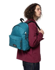 حقيبة ظهر مبطنة من EASTPACK طراز Pak'r - أزرق فلكي عاكس